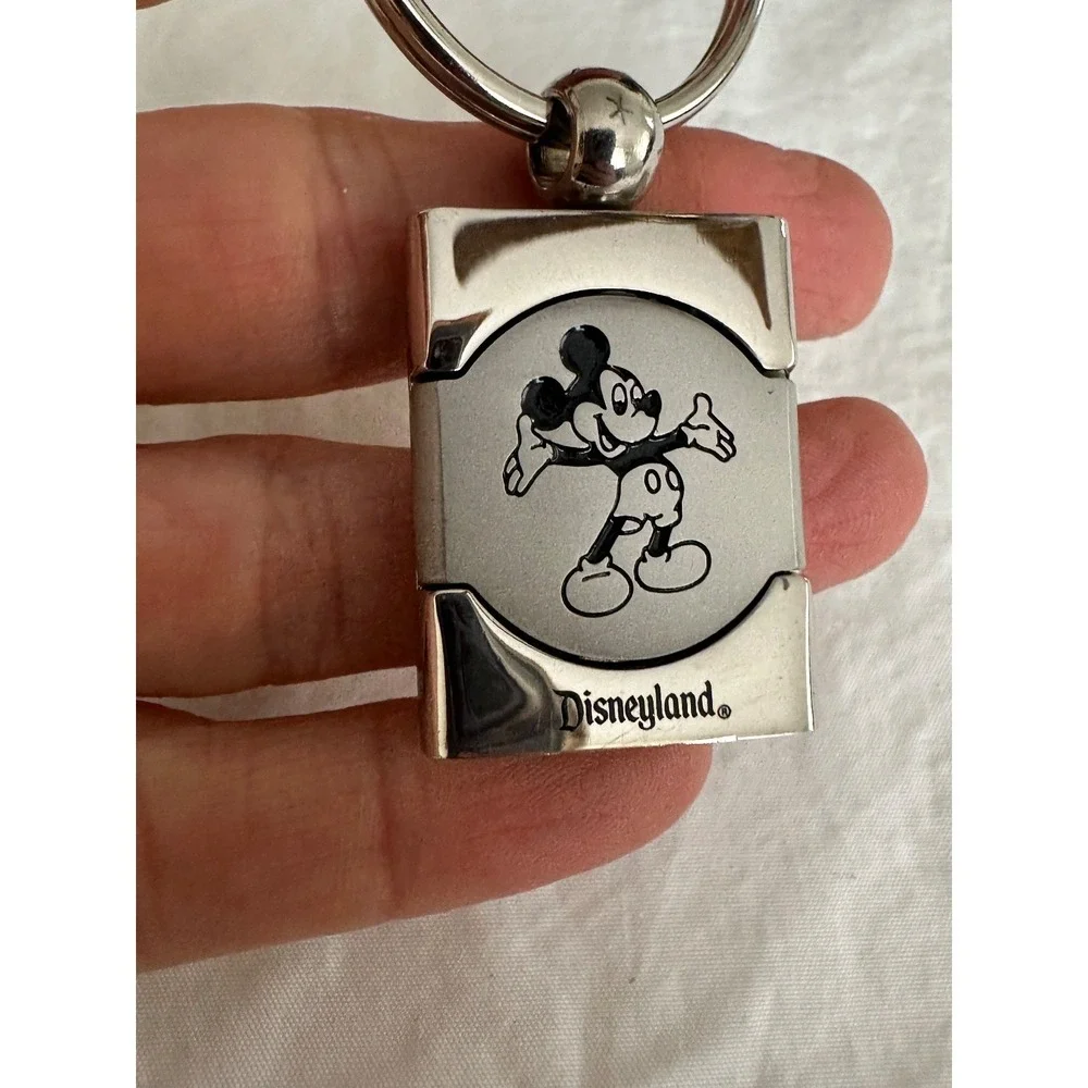 Disney Mickey Mouse keychain Silver Black Tags Metal
